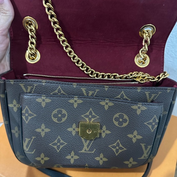 Louis Vuitton Passy bag - Picture 2 of 12